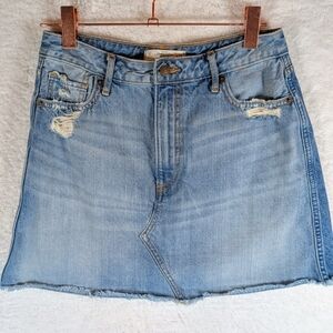 609-Abercrombie & Fitch‎ Light Blue Distressed Mini Skirt